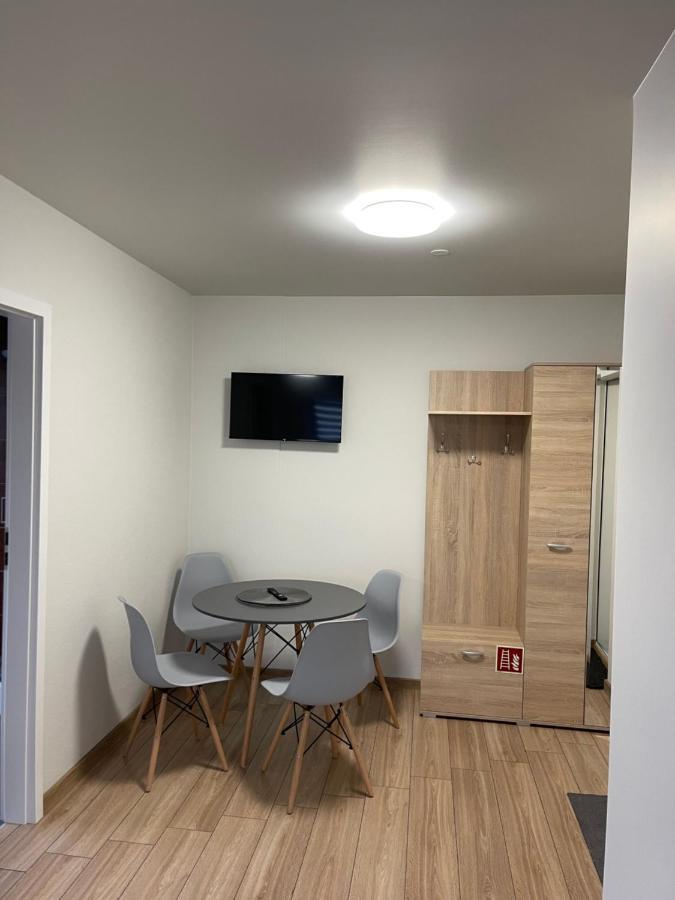 Helgrindur Guesthouse グルンダルフィヨルズル エクステリア 写真