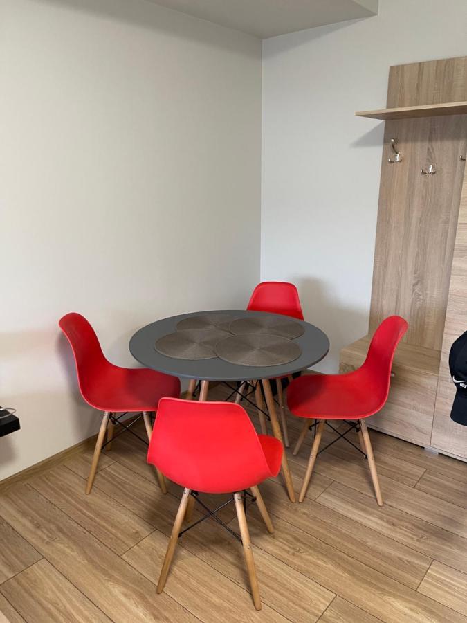 Helgrindur Guesthouse グルンダルフィヨルズル エクステリア 写真